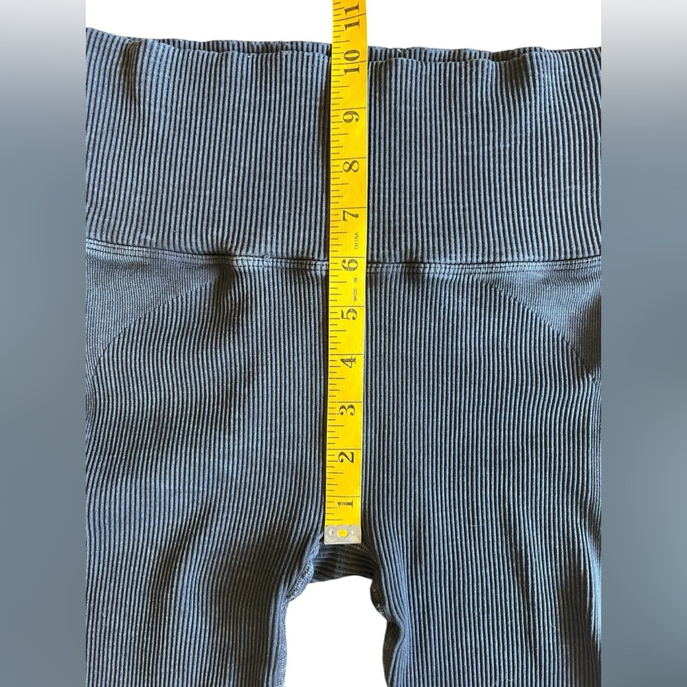 FREE PEOPLE x FP MOVEMENT Happiness Runs High-Rise Bike Short Super-Stretch Sz S - Picture 7 of 7